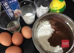 可可奶油蛋糕卷的做法图解1