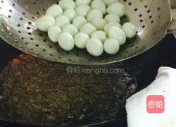 卤蛋烧猪尾的做法图解2