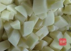 东北炖 脊骨炖土豆的做法图解8