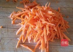 马哈鱼猪肉水饺的做法图解3