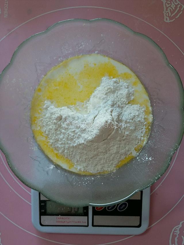 加入所有麻薯原料。
