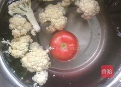 番茄烩花菜的做法图解1