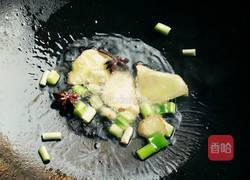 鲫鱼豆芽汤的做法图解9