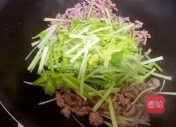 香芹炒牛肉的做法图解6