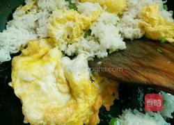 酱油炒饭的做法图解7