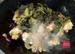 酸菜烧猪手的做法图解7