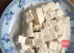 香菇肉末豆腐羹的做法图解1