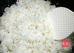 芥菜腊肉炒饭的做法图解9