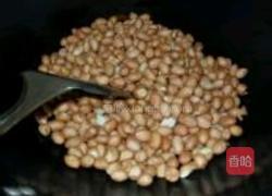 糖醋花生米的做法图解2