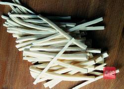 香干炒茼蒿的做法图解2