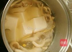 袖珍菇豆腐肉丸汤的做法图解5
