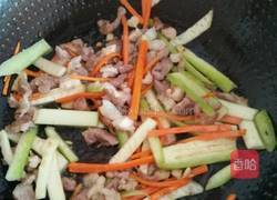 炒河粉的做法图解4