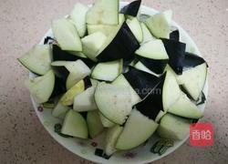 红烧肉烩茄子的做法图解2