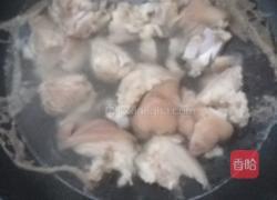 猪蹄莲藕汤的做法图解3