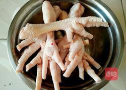 凤爪花生煲的做法图解1