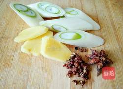 凤爪花生煲的做法图解3