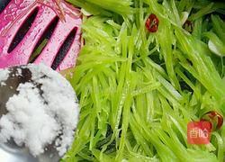 炝炒莴苣丝的做法图解8