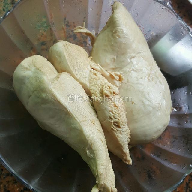 沥干水之后放凉