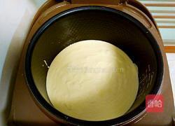 电饭煲戚风蛋糕的做法图解17