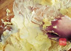 榴莲酥的做法图解1