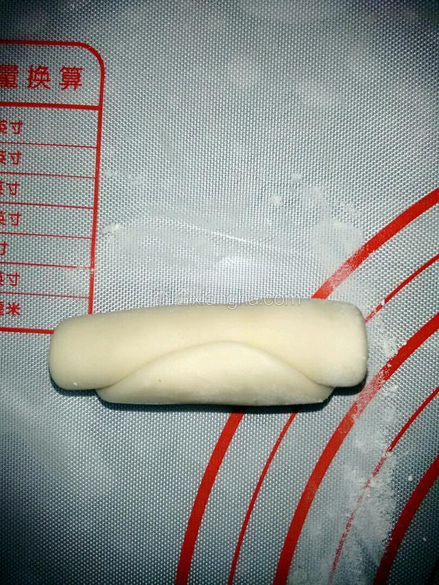 从上往下卷起来