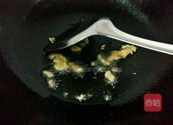荷包蛋鲫鱼汤的做法图解5