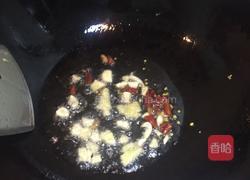 炝炒西葫的做法图解3