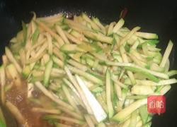 炝炒西葫的做法图解5