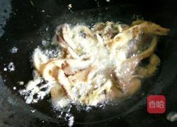 炸蘑菇的做法图解4