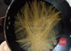 番茄意大利面的做法图解4