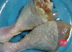 酱汁鸡腿的做法图解1