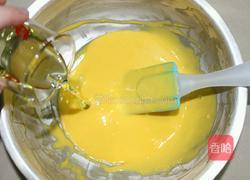 6寸戚风蛋糕的做法图解6