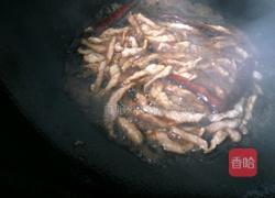 雪菜炒肉丝的做法图解6