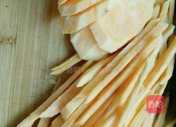 炒红薯丝的做法图解1