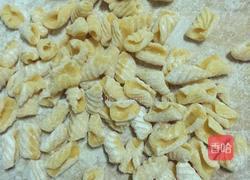 骨汤虾仁猫耳面的做法图解7