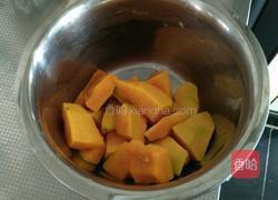 南瓜豆沙馅饼的做法图解1