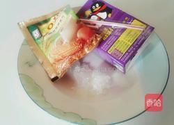 牛奶麦片的做法图解1