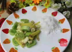 板栗烧鸡的做法图解1