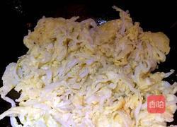 银鱼炒鸡蛋的做法图解4