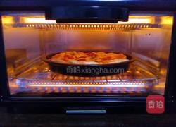 香肠培根披萨的做法图解10