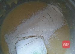 香蕉蛋糕的做法图解5