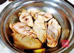 香辣鸡翅的做法图解1