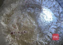 红心火龙果发糕的做法图解2