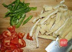 家常炒豆腐皮的做法图解2