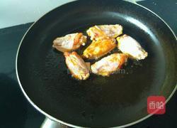 平底锅煎鸡翅的做法图解3