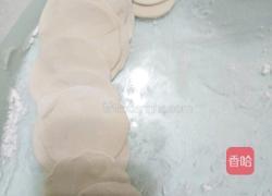 饺子皮的做法图解5