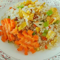 花样蛋炒饭的做法[图]
