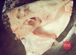 枸杞银耳鱼头汤的做法图解3