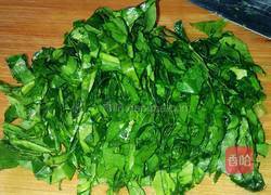 绿色肉饺的做法图解1