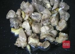 排骨土豆焖的做法图解4